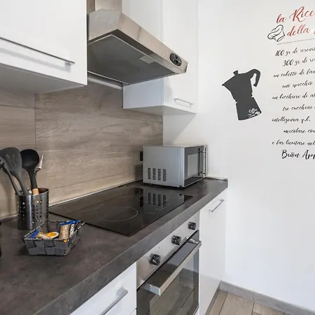 La Bomboniera Apartment Paullo
